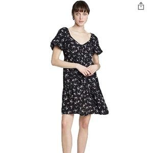 wild fable milkmaid floral puff sleeve dress M